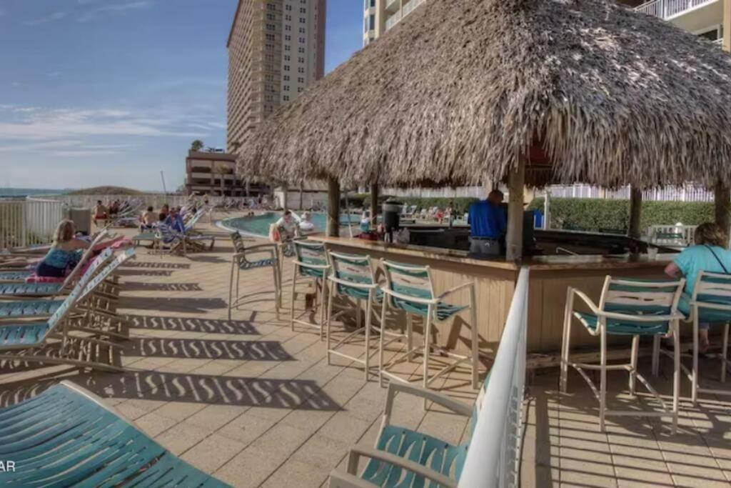 Beautiful Beachfront Paradise! Emerald Beach Resort Panama City Beach Exterior foto
